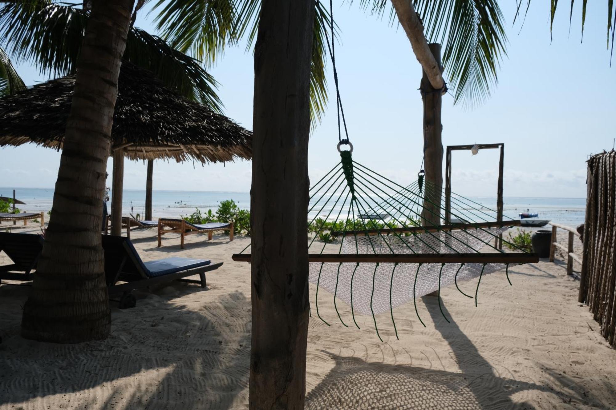 Hotel Sofia Sea View Pwani Mchangani Exterior foto