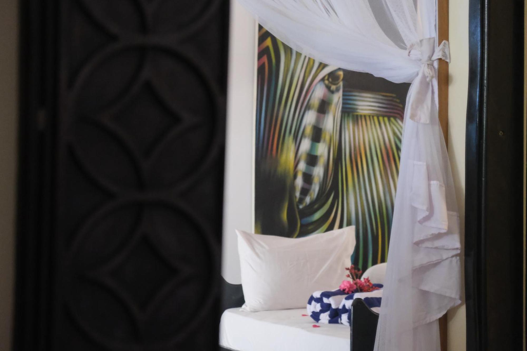 Hotel Sofia Sea View Pwani Mchangani Zimmer foto